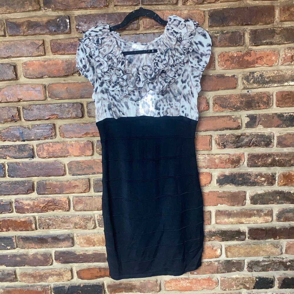 NWT Vero Moda Leopard Ruffled Knit Skirt Stella Mini Dress Women's Size Medium*